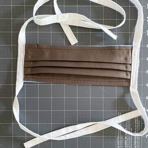 100% cotton mask with flannel backing.